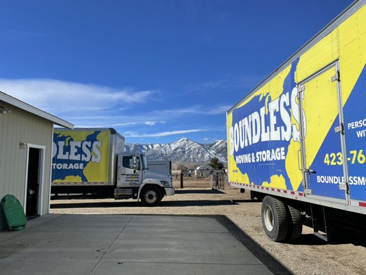 Long distance? Or Local? - Whether you're moving in town or across the country, Boundless Moving & Storage has got you covered!  Give us a call at (704)702-2990 or visit our website BoundlessMoving.com. Ask about our Yelp Discount! #charlottemovingcompany #longdistancemoving #BoundlessMoving #localmovingcompany