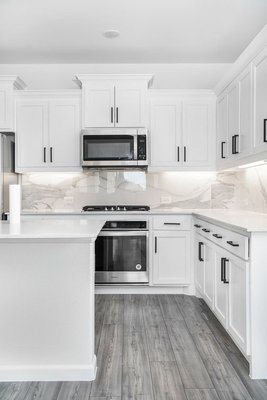 Kitchen Projects - Your satisfaction is our top priority. We listen, we collaborate, and we deliver beyond expectations. Let us bring your vision to life! Kitchen Projects - Your satisfaction is our top priority. We listen, we collaborate, and we deliver beyond expectations. Let us bring your vision to life!