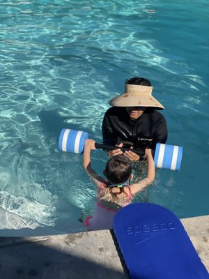 Glide Swim Lesson 4 yr old - This Glide student had another wonderful lesson with Lexi. Today they worked on breath control and timing while making sure to have lots of fun! Glide Swim Lesson 4 yr old - This Glide student had another wonderful lesson with Lexi. Today they worked on breath control and timing while making sure to have lots of fun!
