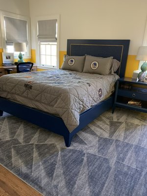 Carpet cleaning - We remove loose dirt, dust, and debris using commercial-grade vacuums to prepare the carpet for deep cleaning.
 Pre-Spray Treatment
A professional carpet cleaning solution is applied to break down stains, oils, and embedded dirt.