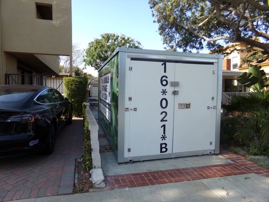 Manhattan beach Job - we get requests for units to be put in tight places all the time and so far we haven't let anyone down Manhattan beach Job - we get requests for units to be put in tight places all the time and so far we haven't let anyone down