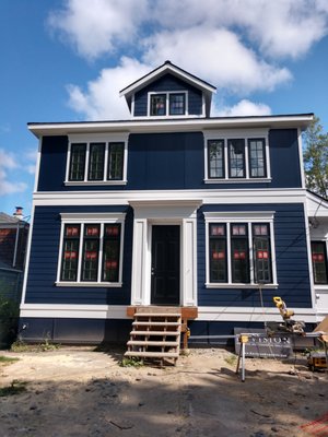 Window and siding replacement project - We installed new windows and Hardi Siding with custom trim Window and siding replacement project - We installed new windows and Hardi Siding with custom trim