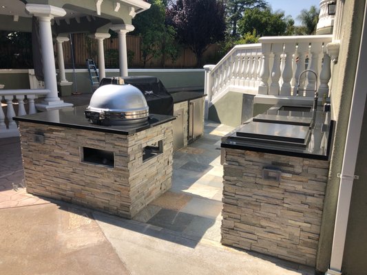 New Outdoor Kitchen - An outdoor kitchen is the perfect addition to enhance your backyard living space. Designed to withstand the elements, it combines functionality with style, featuring durable countertops, high-end grills, and plenty of storage. Whether you're cooking for family or entertaining guests, an outdoor kitchen provides a seamless, enjoyable cooking experience right outside your door. Let us help you create a custom outdoor kitchen tailored to your needs, making your outdoor living area both beautiful and practical.