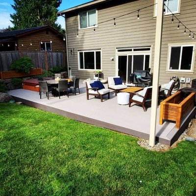 Ground Level Open Design - Low to the ground? No railing needed! This deck design can create a clean and level outdoor living space with the yard and not separate from it. Ground Level Open Design - Low to the ground? No railing needed! This deck design can create a clean and level outdoor living space with the yard and not separate from it.