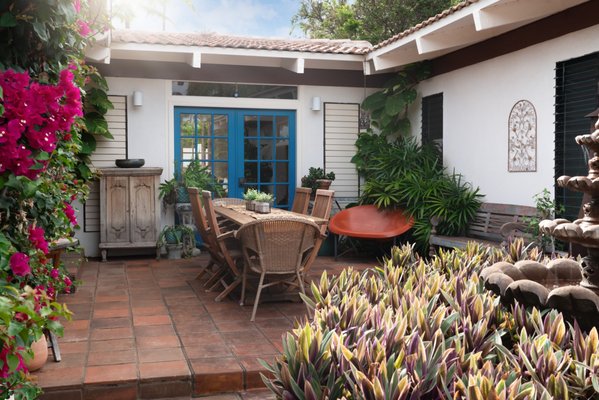 Recent Maui Sales - Here's an overview of some of the amazing Maui properties I've recently helped clients purchase or sell. Recent Maui Sales - Here's an overview of some of the amazing Maui properties I've recently helped clients purchase or sell.