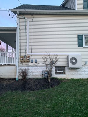 Trane Mitsubishi Single Head Ductless Install - Spring 2023 Installation of single head Trane Mitsubishi Ductless AC completed by Maria, Nate & Jordan . Trane Mitsubishi Single Head Ductless Install - Spring 2023 Installation of single head Trane Mitsubishi Ductless AC completed by Maria, Nate & Jordan .