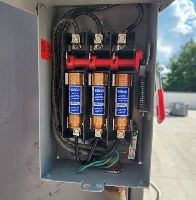 Commercial Electrical Service - We certainly love serving residential clients, but we also enjoy helping commercial clients in Sandy Springs and the rest of our service area. In fact, we had the chance to help a landlord named Josh earlier this year.
Unfortunately, one of Josh’s tenants had lost power (which also means he’d lost air conditioning during the middle of the Hotlanta summer). Josh was doing everything humanly possible to get the issue fixed for his tenant, but he simply couldn’t get a commercial contractor to even schedule a visit. They just didn’t seem to take his issue seriously.
But when Josh contacted us, we immediately understood the urgency of the situation. We made the job a priority and sent out a team member to his property that very day.
As it turns out, the problem wasn’t even hard to fix – the HVAC disconnect was malfunctioning and needed to be replaced. We swapped it out with a new unit and restored the tenant’s power (and air conditioning) without breaking a sweat. Within a few hours, we’d been able to alleviate Josh’s stress and provide him (and his tenant) with a quick solution.
We love being able to help save the day like this for our clients. We’d love to help with your commercial electrical needs too. Give us a call and let us know how we can help! Commercial Electrical Service - We certainly love serving residential clients, but we also enjoy helping commercial clients in Sandy Springs and the rest of our service area. In fact, we had the chance to help a landlord named Josh earlier this year.
Unfortunately, one of Josh’s tenants had lost power (which also means he’d lost air conditioning during the middle of the Hotlanta summer). Josh was doing everything humanly possible to get the issue fixed for his tenant, but he simply couldn’t get a commercial contractor to even schedule a visit. They just didn’t seem to take his issue seriously.
But when Josh contacted us, we immediately understood the urgency of the situation. We made the job a priority and sent out a team member to his property that very day.
As it turns out, the problem wasn’t even hard to fix – the HVAC disconnect was malfunctioning and needed to be replaced. We swapped it out with a new unit and restored the tenant’s power (and air conditioning) without breaking a sweat. Within a few hours, we’d been able to alleviate Josh’s stress and provide him (and his tenant) with a quick solution.
We love being able to help save the day like this for our clients. We’d love to help with your commercial electrical needs too. Give us a call and let us know how we can help!