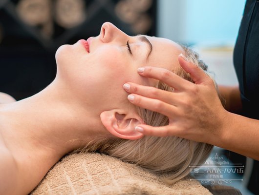 Sports massage Therapy - Sports massage is an important part of a balanced training routine. Movement is important, but so is recovery! Muscle groups that are heavily exercised often lose the ability to relax, leading to chronic tension and a loss of flexibility. Regular treatments reduce recovery time, promote flexibility, ease muscle strain, and heal injuries.
Experience the therapeutic combination of Sports massage at Garden Spa Denver. Sports massage Therapy - Sports massage is an important part of a balanced training routine. Movement is important, but so is recovery! Muscle groups that are heavily exercised often lose the ability to relax, leading to chronic tension and a loss of flexibility. Regular treatments reduce recovery time, promote flexibility, ease muscle strain, and heal injuries.
Experience the therapeutic combination of Sports massage at Garden Spa Denver.