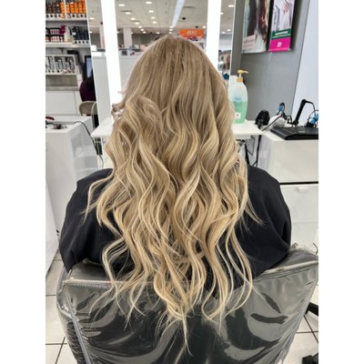 Extensions - Wether your looking to add volume, length or color I have you covered !