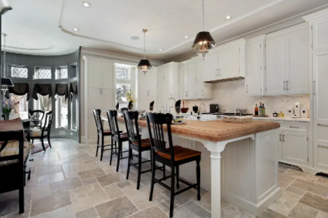Kitchen Remodel - We are more than just a roofing contractor for Galveston at Guaranteed Roofing & Remodeling; we have plenty of experience with remodeling the interior of our client's homes or installing home additions as well. We have the necessary skill to do your home justice. We can turn any vision you may have for your kitchen into a reality. Kitchen Remodel - We are more than just a roofing contractor for Galveston at Guaranteed Roofing & Remodeling; we have plenty of experience with remodeling the interior of our client's homes or installing home additions as well. We have the necessary skill to do your home justice. We can turn any vision you may have for your kitchen into a reality.