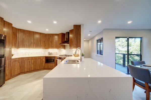 Kitchen remodel - Welcome to our Kitchen Remodeling Portfolio, where artistry meets functionality to create the heart of every home. Our collection showcases a range of transformative kitchen renovations that blend innovative design with impeccable craftsmanship. From modern minimalism to timeless classics, each project reflects our commitment to tailoring spaces to our clients' unique lifestyles. Explore how we've combined premium materials, efficient layouts, and creative aesthetics to turn ordinary kitchens into extraordinary culinary havens. Join us on a visual journey through these remarkable transformations that celebrate the perfect fusion of style and practicality.