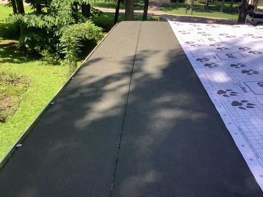Avon OH, Residential Shingle Roof Installation - GAF Timberline HDZ, GAF GoldenPledge Warranty Roof System.
A link to GAF Timberline Barkwood can be found here. https://www.gaf.com/en-us/plan-design/design-your-roof/shingle-color-guide Avon OH, Residential Shingle Roof Installation - GAF Timberline HDZ, GAF GoldenPledge Warranty Roof System.
A link to GAF Timberline Barkwood can be found here. https://www.gaf.com/en-us/plan-design/design-your-roof/shingle-color-guide