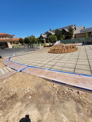 Remodeling of the patio, driveway, walkway and others of the new house 2024 - This Remodeling around the house, in front and in others