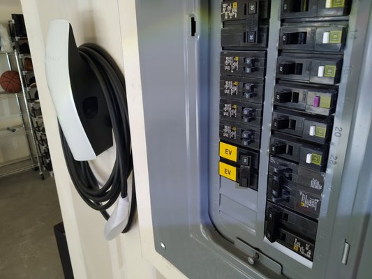Tesla Wall Connector installation - Installed EV charger