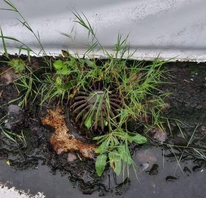Flat Roof Gutter/Drain/Downspouts - Your warehouse or business buildings may have a flat roof. There are also gutters that need to flow to prevent standing water on the roof. The employees noted that there was a waterfall off the edge of the roof during the rainstorms that they had to run through to leave. This happened because the downspouts and drains were plugged. This can happen after each season, especially when you are near trees. Call us to clear them out quarterly or biannually.