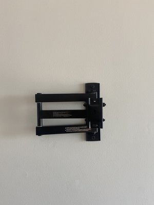 TV mount - Today I mounted 5 TV. There was a concrete wall, drywall and concrete board! Call me if you want a professional service! TV mount - Today I mounted 5 TV. There was a concrete wall, drywall and concrete board! Call me if you want a professional service!