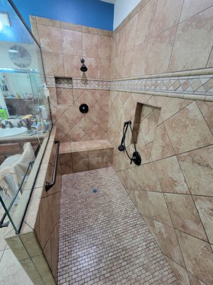 Grout Restoration - Cracked, failing, or missing grout and caulk are not just unsightly—they are an open invitation for water damage, mold, and mildew behind your walls and floors. Our Grout Restoration service is designed to fix structural problems and seal your wet areas properly, extending the life of your tile.

Our Restoration Services Include:
Grout Repair: We meticulously remove and replace damaged, crumbling, or missing grout lines, ensuring a strong, seamless seal.

Caulking Replacement: Full removal of old, mildewed, or cracked caulk and replacement with a 100% silicone, mildew-resistant sealant (especially critical for showers, tubs, and countertops).

Sealing: Once repairs are complete, we apply a high-quality sealant to protect the entire surface from future stains and moisture penetration.

Stop leaks and protect your home's structural integrity. Don't wait until a small repair turns into a large replacement!