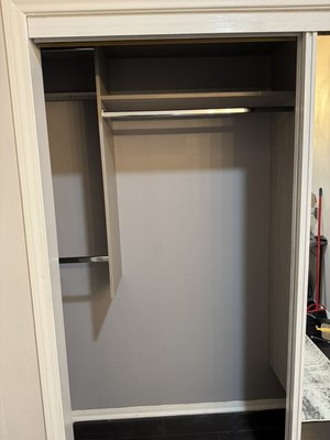 installation of cabinets in the closet 2024-2025 - This cabinet remodel was done because my client bought a house and didn't like the empty cabinets so he decided to change the look.