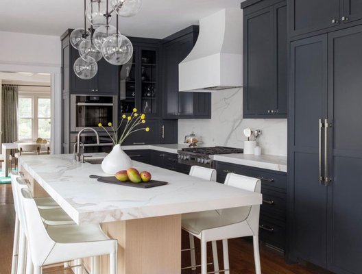 Statuario Porcelain Kitchen - Credits: Haven Builders, Sarah Winchester photo, Nicole Hirsch Interiors Design, Kramers Custom Kicthen. Statuario Porcelain Kitchen - Credits: Haven Builders, Sarah Winchester photo, Nicole Hirsch Interiors Design, Kramers Custom Kicthen.