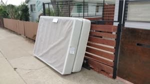 $69 Single Item Removal - We charge $69 if it's in a drive up location such as a residential garage, driveway, carport or alley. if you need it removed from indoors, back yard or upstairs (2 flights) we charge $130
UPFRONT PRICING - We have set fixed fees for the removal of any single household items. $69 Single Item Removal - We charge $69 if it's in a drive up location such as a residential garage, driveway, carport or alley. if you need it removed from indoors, back yard or upstairs (2 flights) we charge $130
UPFRONT PRICING - We have set fixed fees for the removal of any single household items.
