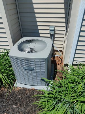 Heating & Cooling - We offer residential and commercial heating and cooling services.