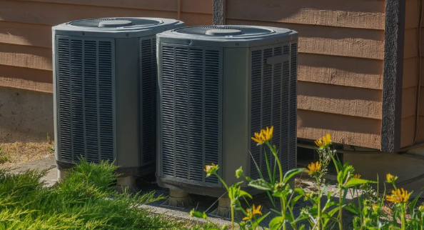 HVAC Contractor - All you need is the right heating and cooling service to ensure your home and office spaces are enjoyable places to be. Our team can work with any AC unit, furnace, and fan around.