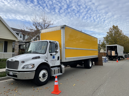 Your belongings are safe with us! - XT Long Distance Movers - the best moving company you can find in the area! Your belongings are safe with us! - XT Long Distance Movers - the best moving company you can find in the area!