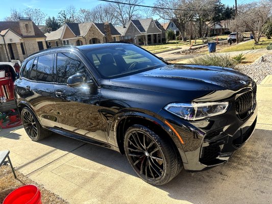 Wax and Polishing - Interior & Exterior Wax and Polishing - Interior & Exterior