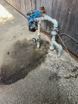 MAIN WATER LINE - This water line replacement was done on an old galvanized water line that was leaking due to the age of the material. MAIN WATER LINE - This water line replacement was done on an old galvanized water line that was leaking due to the age of the material.