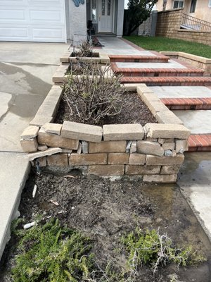 Planter wall Repair & Brick wall cap - Planter wall repair Planter wall Repair & Brick wall cap - Planter wall repair