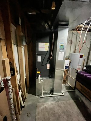 Heat pump - This heat pump was a change out with existing ductwork. We were able to provide the customer with an affordable installation. Heat pump - This heat pump was a change out with existing ductwork. We were able to provide the customer with an affordable installation.