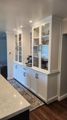 Custom Kitchen Cabinets - We specialize in custom kitchen cabinets.