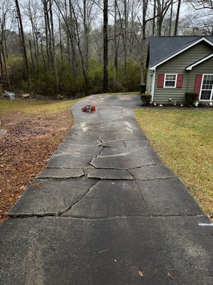 Complete Concrete Transformation: Driveway & Front Path - From worn and cracked to clean and strong! 🏡 We removed the old driveway, repaired cracks, poured new concrete with crisp edges and a broom finish, and even handled unexpected paw prints. The front walkway got a full pressure wash, clearing years of debris and restoring its curb appeal. A complete refresh that’s built to last! Complete Concrete Transformation: Driveway & Front Path - From worn and cracked to clean and strong! 🏡 We removed the old driveway, repaired cracks, poured new concrete with crisp edges and a broom finish, and even handled unexpected paw prints. The front walkway got a full pressure wash, clearing years of debris and restoring its curb appeal. A complete refresh that’s built to last!