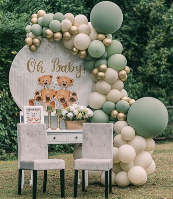 Outdoor Parties - On this expansive property you can host the most unique events and gatherings. A perfect place for fun pool parties, kids & adult birthdays, corporate event, holiday parties, baby showers, gender reveal parties and so much more!