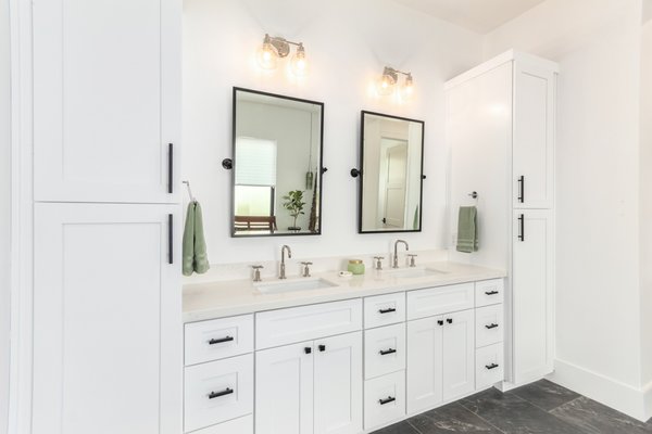 Bathroom Cabinets in Phoenix - Enhance your bathroom with our beautifully designed cabinets, offering smart storage and a modern look. Durable and stylish, they're built to elevate your daily routine. Bathroom Cabinets in Phoenix - Enhance your bathroom with our beautifully designed cabinets, offering smart storage and a modern look. Durable and stylish, they're built to elevate your daily routine.