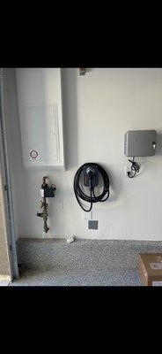 EV CHARGERS - EV CHARGERS