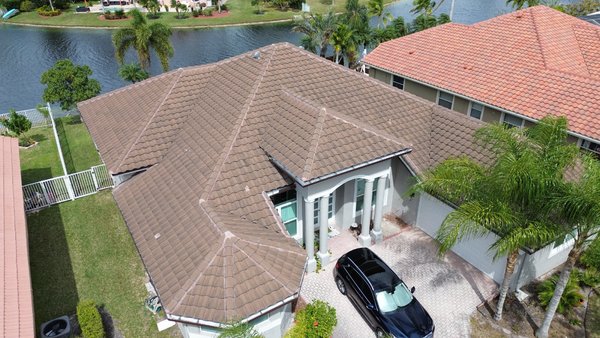 Westlake, Barcelona 900, Chestnut Burnt - Roof replacement with Architectural Tile: Westlake, Barcelona 900, Chestnut Burnt Westlake, Barcelona 900, Chestnut Burnt - Roof replacement with Architectural Tile: Westlake, Barcelona 900, Chestnut Burnt
