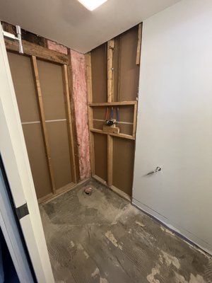 Small Bathroom Demo - Here we demo'd and hauled away a small bathroom including shower, tile, toilet and sink! Small Bathroom Demo - Here we demo'd and hauled away a small bathroom including shower, tile, toilet and sink!