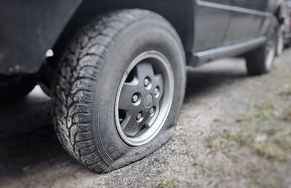 Spare Tire Replacement (Light duty & heavy duty) - Big Son Wrecker Service is your go-to provider for light and heavy-duty spare tire replacement. Whether you’re driving a car, SUV, semi-truck, tractor-trailer, or any other big rig, our expert team is available 24/7 to get you back on the road quickly and safely.
We understand that a flat tire can be a major inconvenience, especially for heavy-duty vehicles on tight schedules. Our trained technicians are equipped with the right tools and expertise to handle tire replacements for all vehicle sizes, ensuring a fast, efficient, and safe service. From quick response times to professional handling of your vehicle, we prioritize getting you moving again without the hassle.
Choose Big Son Wrecker Service for reliable spare tire replacement services, no matter the size of your vehicle. With us, you’re never stranded for long! Spare Tire Replacement (Light duty & heavy duty) - Big Son Wrecker Service is your go-to provider for light and heavy-duty spare tire replacement. Whether you’re driving a car, SUV, semi-truck, tractor-trailer, or any other big rig, our expert team is available 24/7 to get you back on the road quickly and safely.
We understand that a flat tire can be a major inconvenience, especially for heavy-duty vehicles on tight schedules. Our trained technicians are equipped with the right tools and expertise to handle tire replacements for all vehicle sizes, ensuring a fast, efficient, and safe service. From quick response times to professional handling of your vehicle, we prioritize getting you moving again without the hassle.
Choose Big Son Wrecker Service for reliable spare tire replacement services, no matter the size of your vehicle. With us, you’re never stranded for long!
