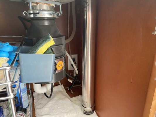 Under the Counter Water Filtration System Installed - This point of use water filter/purifier was installed in Davie, Fl in a house that registered extremely high levels chlorine and other harmful chemicals. We also installed a 500,000 gallon whole house water purification and softening system to soften and purify every drop of water entering the home. This family now has clean contaminate free drinking water. We also installed a Soft and Clean Shower filter and softener in all of their bathrooms to soften and filter chlorine and other harmful contaminates out of the water. Under the Counter Water Filtration System Installed - This point of use water filter/purifier was installed in Davie, Fl in a house that registered extremely high levels chlorine and other harmful chemicals. We also installed a 500,000 gallon whole house water purification and softening system to soften and purify every drop of water entering the home. This family now has clean contaminate free drinking water. We also installed a Soft and Clean Shower filter and softener in all of their bathrooms to soften and filter chlorine and other harmful contaminates out of the water.