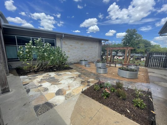 Butterfly Garden - This Project took 3 days including the demo structures and concrete, pavers were all mortar in to the concrete leaving a beautiful tan design all around the floor.
Granite base for the planters in addition to installing the evergreens for the butterflies to enjoy.
Irritation was re adjusted to meet new design.
Another happy customer!! Butterfly Garden - This Project took 3 days including the demo structures and concrete, pavers were all mortar in to the concrete leaving a beautiful tan design all around the floor.
Granite base for the planters in addition to installing the evergreens for the butterflies to enjoy.
Irritation was re adjusted to meet new design.
Another happy customer!!