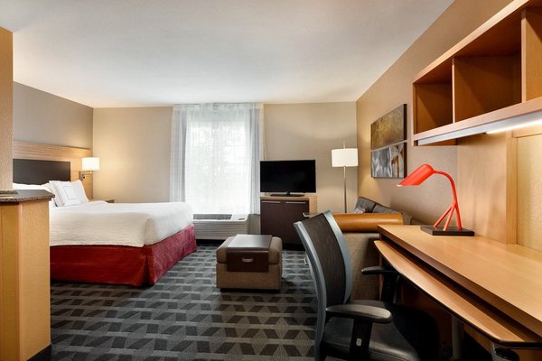 Ville 7877 Apartments - Schedule a tour today to see what our community can offer you!