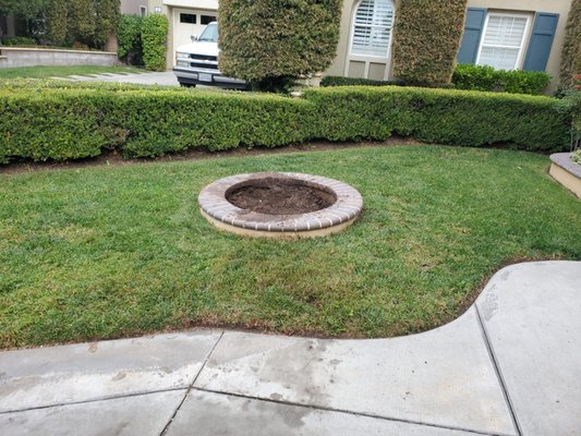 Tree Removal - This was a emergency since it rained and there was alot of air the tree feet down. Call now at 949 615 6527 Tree Removal - This was a emergency since it rained and there was alot of air the tree feet down. Call now at 949 615 6527
