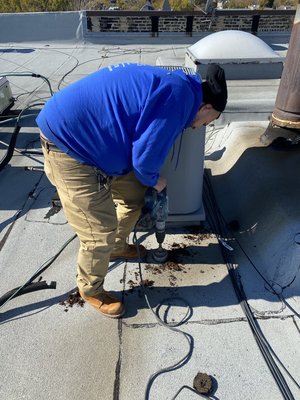 Dryer Vent Roof Installation - Lake View, Chicago, IL - Installed a new dryer vent system venting through the roof for a residence in the Lake View neighborhood, ensuring proper airflow, code compliance, and safe, efficient dryer operation. Dryer Vent Roof Installation - Lake View, Chicago, IL - Installed a new dryer vent system venting through the roof for a residence in the Lake View neighborhood, ensuring proper airflow, code compliance, and safe, efficient dryer operation.