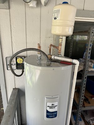 Standard electric - Standard electric heater with some upgrades for performance/preventative measures. These upgrades combined with routine maintenance will ensure a perfectly efficient system for many years.