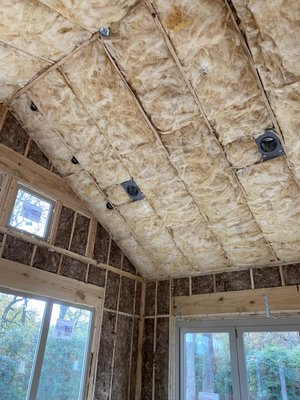 Insulation - Spray foam,blow insulation,batts,removals and more!