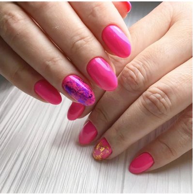Nail Esthetics - Advanced approaches to manicures and pedicures. Relaxing and private atmosphere at NailPoint nail studio. Healthy environment and sanitation are guaranteed.
Services include:
- waterless pedicure "Hygiene pedicure" (heavy calluses, extra thick toenails, long curved toenails, excessive skin build-up, deep cracks);
- SMART pedicure - "russian pedicure";
- Toenail restoration (for damaged or lost nails)
- Dry manicure
- russian manicure (using e-filing technique)
- Casual and express nailart
- Male nailart
- Custom nailart.
No acrylics.