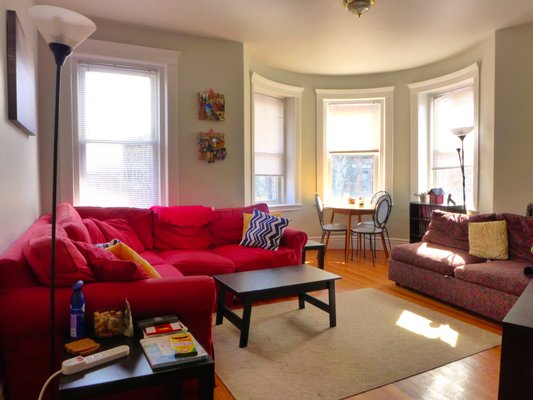 Sun-Drenched and Spacious Penthouse Four Bedroom in Cleveland Circle - Available on September 1st. No real estate fee. Heat and hot water included.
http://bostonrealtyonline.com/3900-sun-drenched-and-spacious-penthouse-four-bedroom-in-cleveland-circle/ Sun-Drenched and Spacious Penthouse Four Bedroom in Cleveland Circle - Available on September 1st. No real estate fee. Heat and hot water included.
http://bostonrealtyonline.com/3900-sun-drenched-and-spacious-penthouse-four-bedroom-in-cleveland-circle/