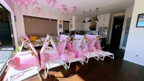 Pink Dream Birthday Slumber Party - The client wanted to prepare a pink-themed slumber party for his daughter's birthday. The Balloon Garland in the example photo they sent to me looks fancy but would be pricey due to the length of the case.
I communicated with my client carefully to figure out if the birthday girl was obsessed with the garland or simply pursuing a dream-like vibe. I prepared helium balloons as a second option, which could profoundly lower the cost by about 40%. The client was happy with the performance of the helium balloons. Also, I designed the party poster for the client. For each design step, I prepared two options for clients to select.
I was very happy that I could help the client to make this memorable moment happen within 20 days. Pink Dream Birthday Slumber Party - The client wanted to prepare a pink-themed slumber party for his daughter's birthday. The Balloon Garland in the example photo they sent to me looks fancy but would be pricey due to the length of the case.
I communicated with my client carefully to figure out if the birthday girl was obsessed with the garland or simply pursuing a dream-like vibe. I prepared helium balloons as a second option, which could profoundly lower the cost by about 40%. The client was happy with the performance of the helium balloons. Also, I designed the party poster for the client. For each design step, I prepared two options for clients to select.
I was very happy that I could help the client to make this memorable moment happen within 20 days.