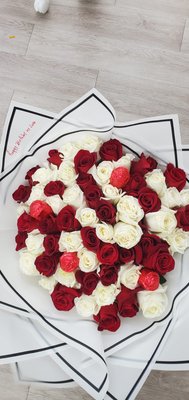 Valentines Day - For this day, to show your appreciation towards a loved one we offer you the best roses and flowers of West Palm Beach made with love and care. Bouquet and vase arrangements, stuffed animals, chocolates, balloons and more are all adjusted to your budgets. Pick up and delivery from 9am-7pm are offered to you.